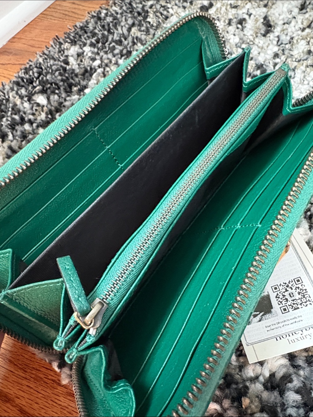 Gucci - Green Leather Bamboo Zip Around Wallet - Picture 8 of 10